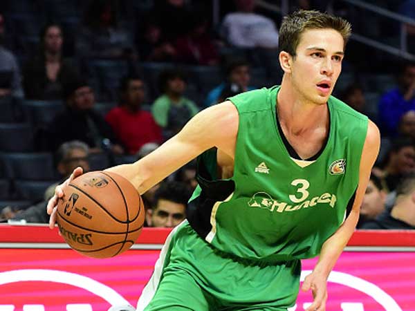 האוזמן במדי חיפה בארה"ב (getty, Jayne Kamin-Oncea)