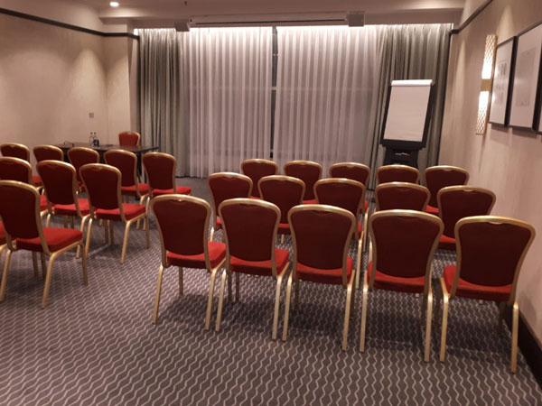 כאן הרצוג יעביר את תדרוך הווידאו