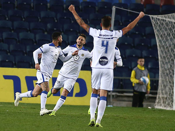 "עכו? לא עניין של פיצוי אחרי בית"ר" (אלן שיבר)