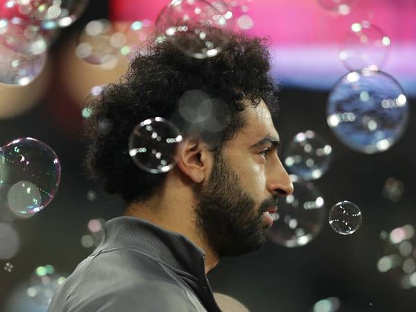 סלאח על המוקד של אוהדי ווסטהאם (GETTY)