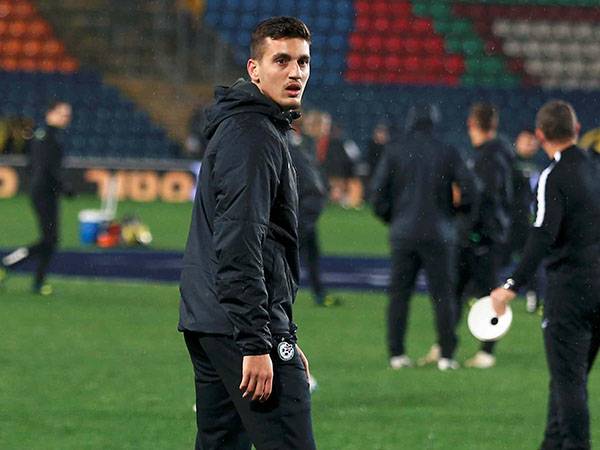 שועה. עדיין מחכה לשער בכורה (אלן שיבר)