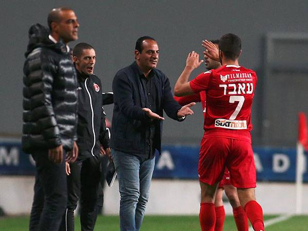 רפואה. זכה למחמאות (אלן שיבר)