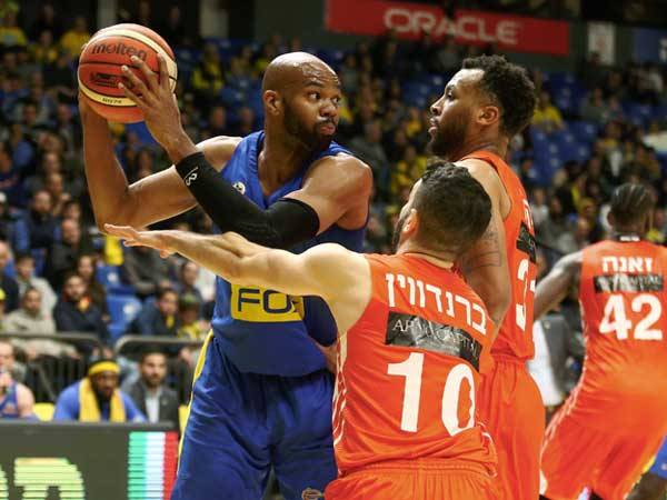 "צריך לשים בצד את העייפות". טיוס (אלן שיבר)