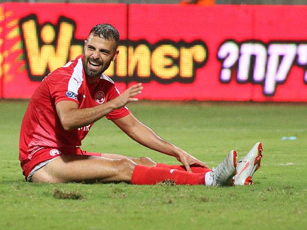 בן בסט. רוב הפרטים סוכמו (אנצ'ו גוש)