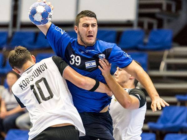 השישי באירופה. אדיר כהן (צילום: באדיבות איגוד הכדוריד)