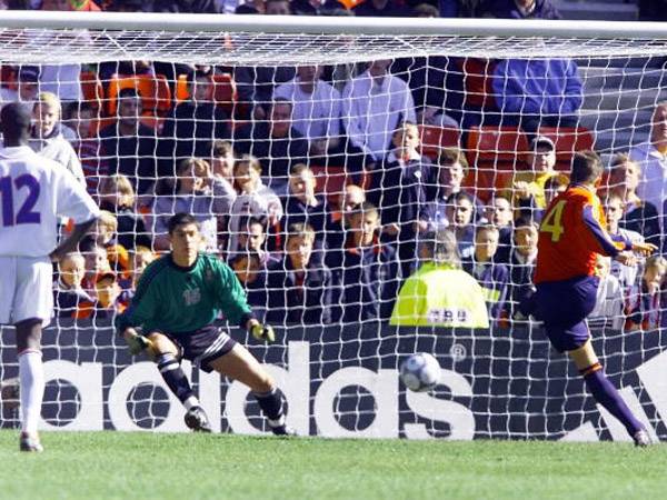 השער של טורס באליפות אירופה עד גיל 16 (Gettuy)