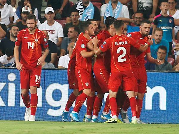 במקדוניה חגגו ועקצו את זהבי (אלן שיבר)