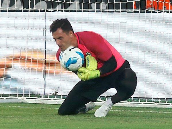 שטקוס, בקרוב יתאמן באופן מלא (אלן שיבר)