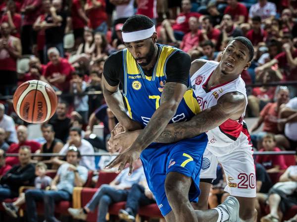 הנטון. סוחב את קבוצתו (עודד קרני)