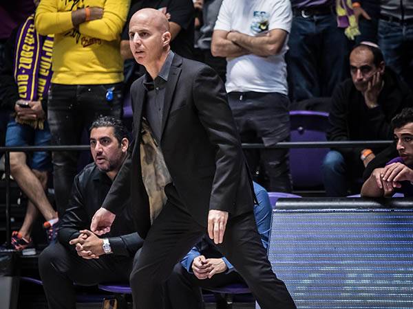 חגג מול האקסית, פרנקו (עודד קרני)