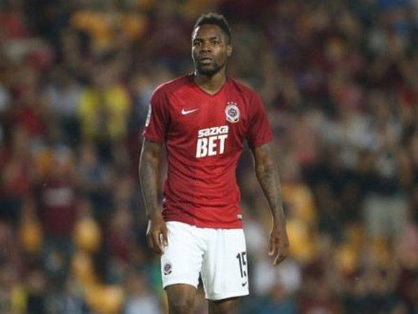 מרוצה בפראג. מנדז'ק