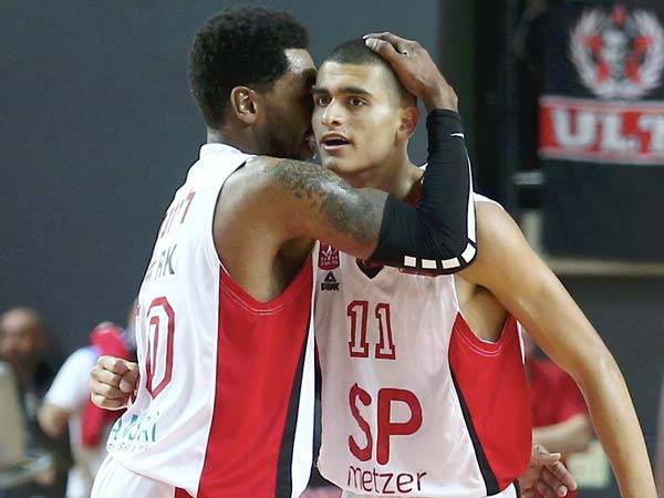 שווה NBA. מדר. (getty)