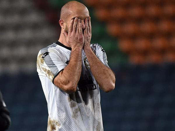 לא קדנציה מוצלחת, גולוברט