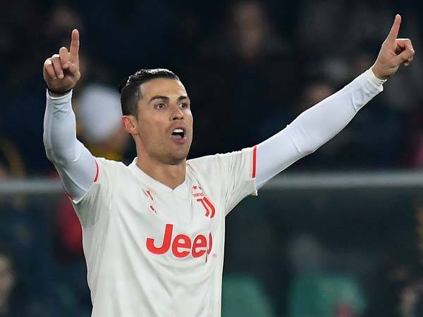 רונאלדו חגג ראשון (getty)