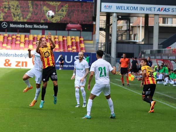 (האתר הרשמי של מכבי חיפה)