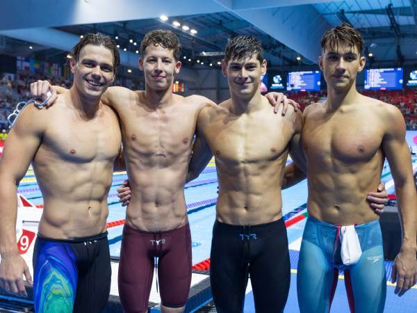 נבחרת השליחים (צילום באדיבות: סימונה קסטרווילארי)