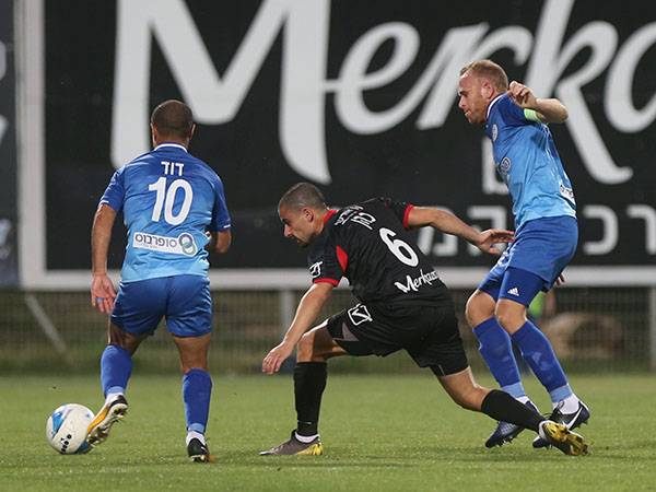 (נמרוד גליקמן)