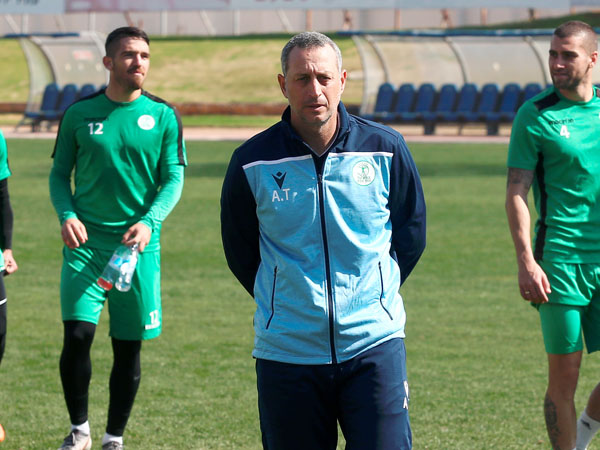 "המשימה אחת: להישאר בליגה". תורג'מן באימון (צילום: אלן שיבר)