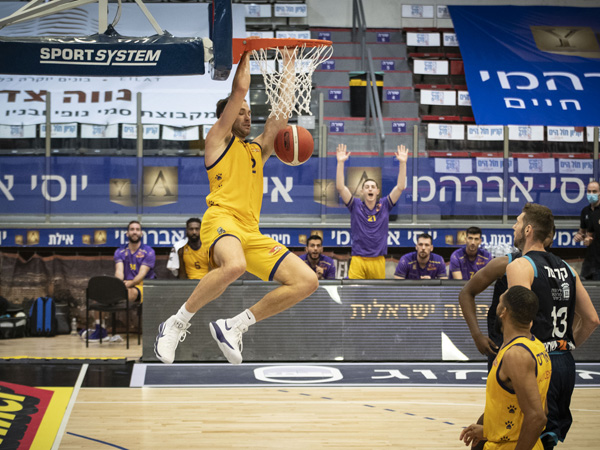 ניצחון שני בליגה הבלקנית (צילום: רז גליל, מנהלת ליגת הכדורסל)