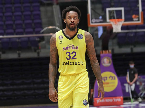 מיילס, הפסד בכורה לחולון בטופ-16 (FIBA)