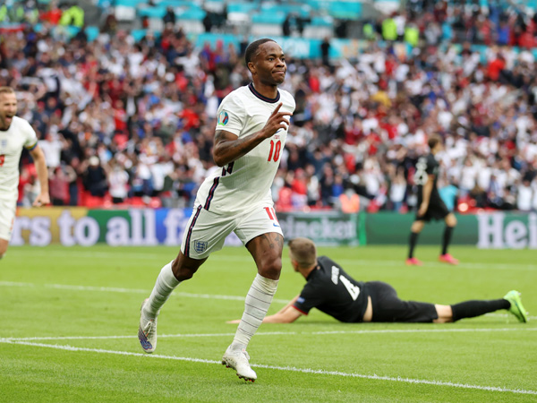 ראחים סטרלינג. גם חמישה שערים לא יספיקו לו (GETTY)