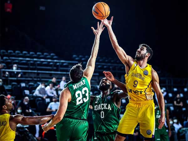 בדרך להיכל (FIBA)