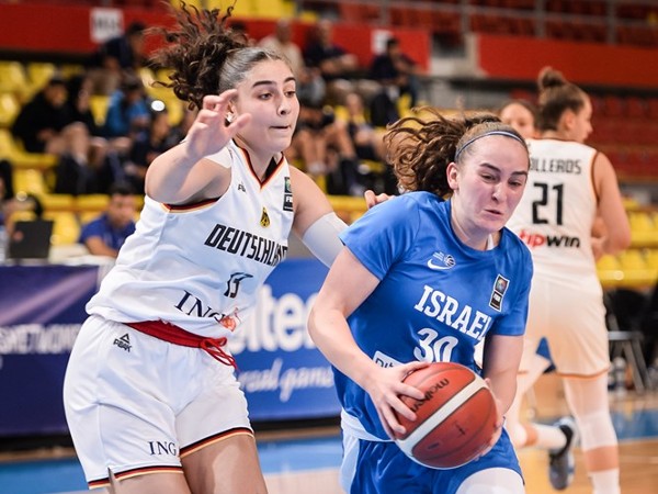 16 נק' לרינת (FIBA)