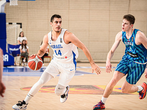 לא משחק מבריק שלו, אך זה הספיק. דוברת (FIBA)