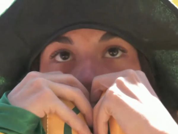 גלים גלים בא הכאב