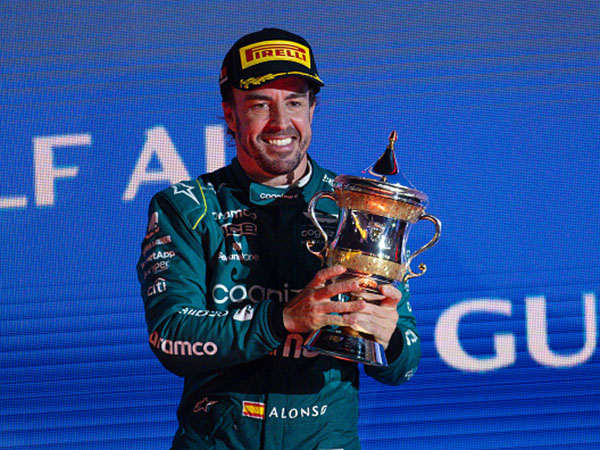 פודיום מרגש. אלונסו (GETTY)