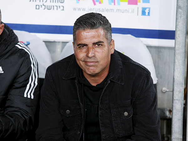 "בית"ר ניצחה בצדק" (קובי אליהו)