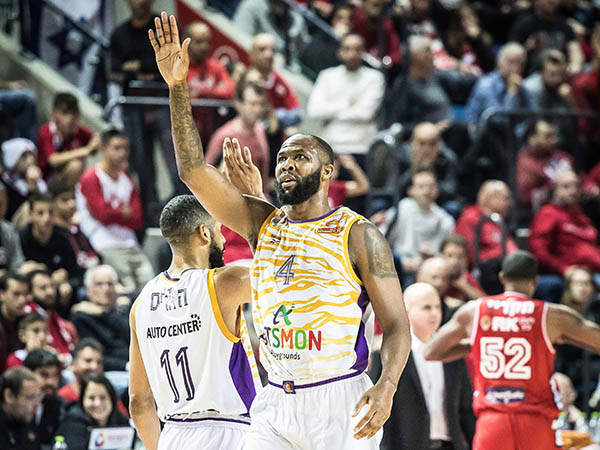 ג'ונסון. ישאר? (עודד קרני)