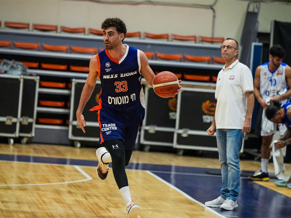 (אלי פאר, עירוני נס ציונה)