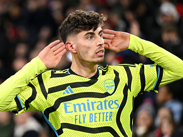 מודה לאוהדים על התמיכה (GETTY)