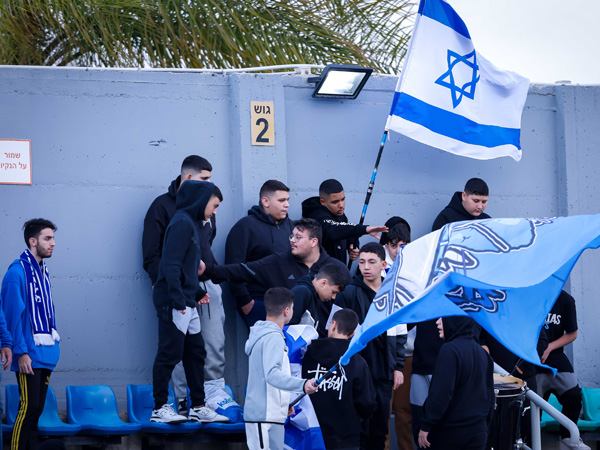אוהדי טבריה. רוצים לארח בעיר (מאור אלקסלסי)