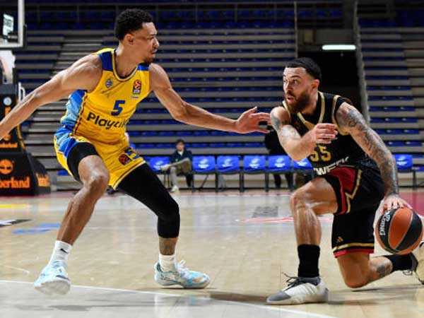 פיצח את העניין מאוחר מידי. ג'יימס (GETTY)