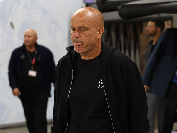 יוסי אבוקסיס. "מצפים שיחזירו גם לנו" (דני מרון)