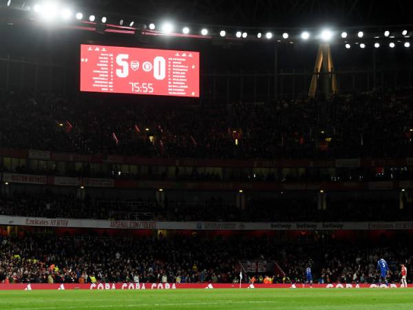 וקיבלנו משחק היסטורי באמירויות (GETTY)