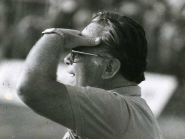 שוייצר. מאמן הנבחרת (באדיבות ההתאחדות לכדורגל)