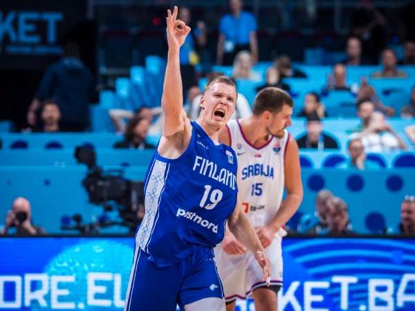 וברגע האמת, היה לה ג`וקר משלה (FIBA)