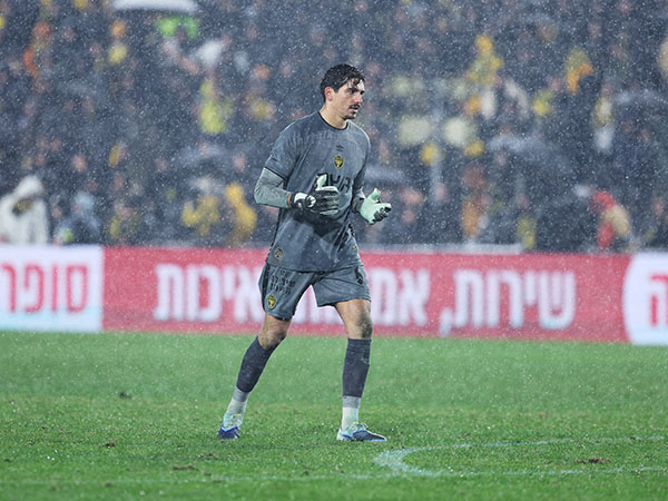 סילבה. יש דמיון במשחק הרגל (אלן שיבר)