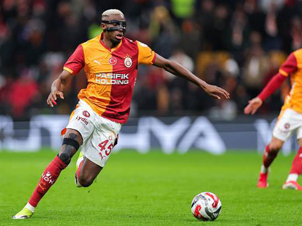 התאהב בקבוצה (GETTY)