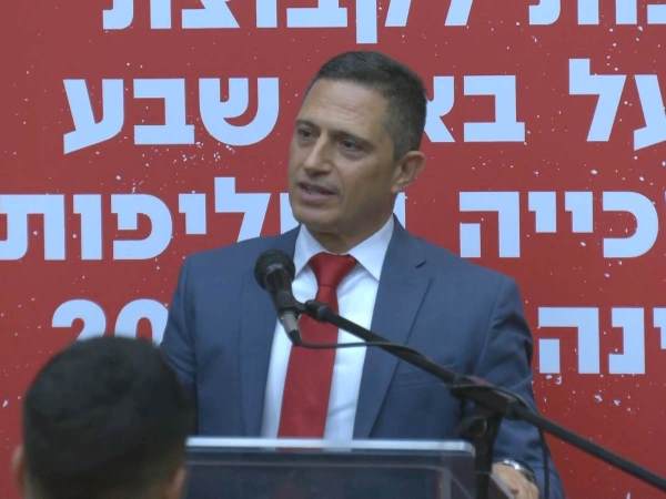 פרגן לקבוצה שלו. דנילוביץ`