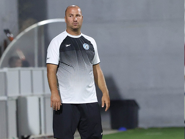 קריספיל על הקווים (דני מרון)