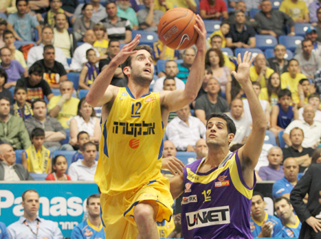 מכבי מחכה במחזור הראשון. הרוש מול אוחיון (אלן שיבר)