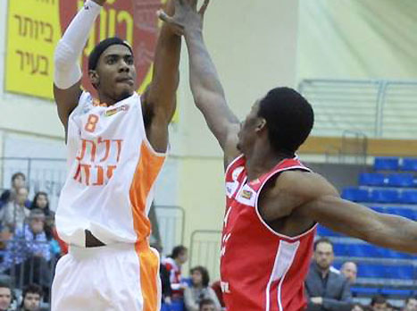 דאוסן. ינהיג את הנבחרת? (אתר רשמי, מכבי ראשל"צ)