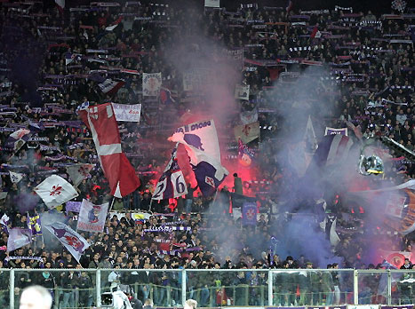 אוהדי פיורנטינה, גם הם לא עצרו את אינטר (gettyimages)