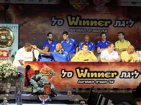 המטרה: טרבל ענק (אלן שיבר)
