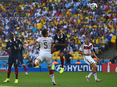 גם בלם, גם כובש