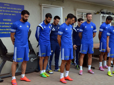 שחקני מכבי בצפירה (האתר הרשמי)